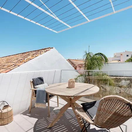 Luxury Villa, Sea View And Pool, #2026 بيت للعطل